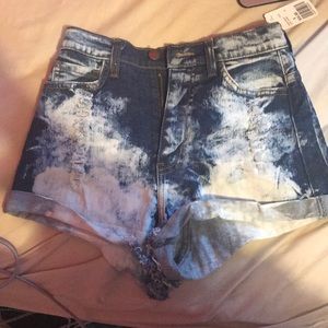 Denim washed shorts